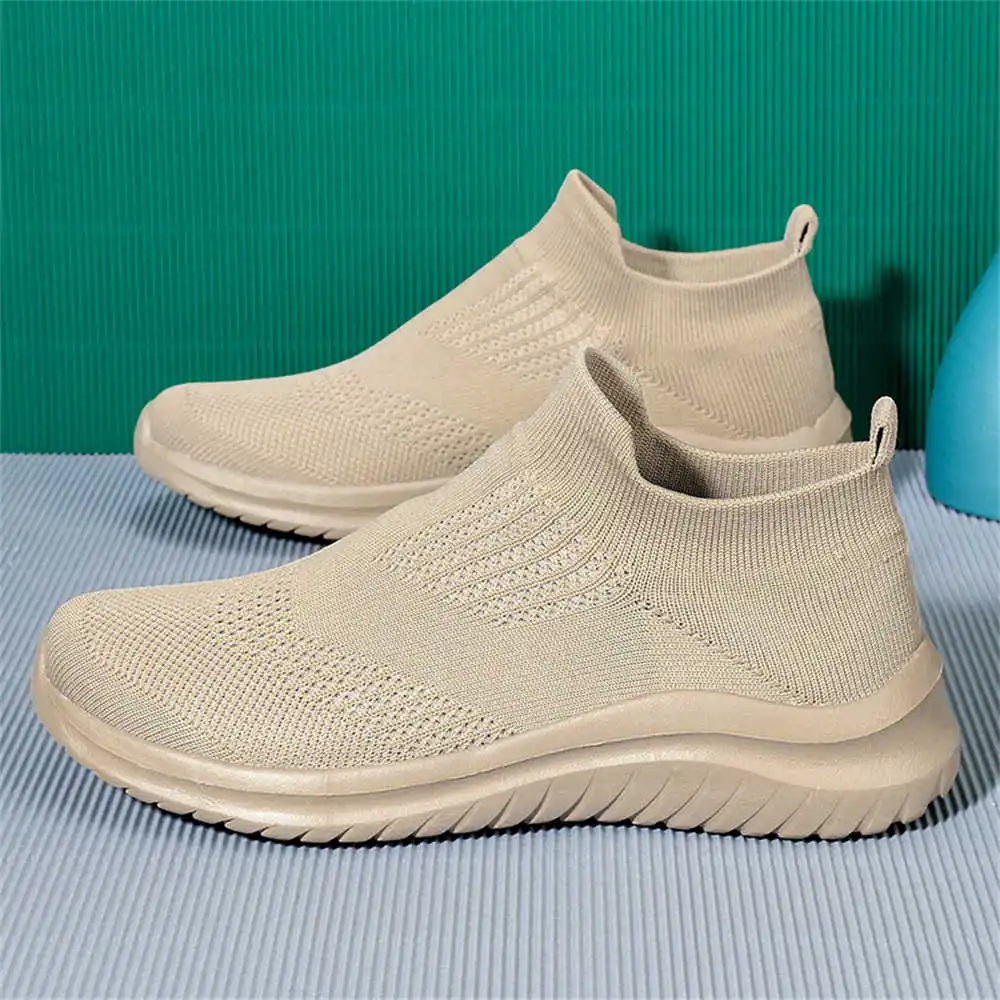 Beige Soft New Novelty Tennis  - đánh giá và giá Vintage And Collectible Stores